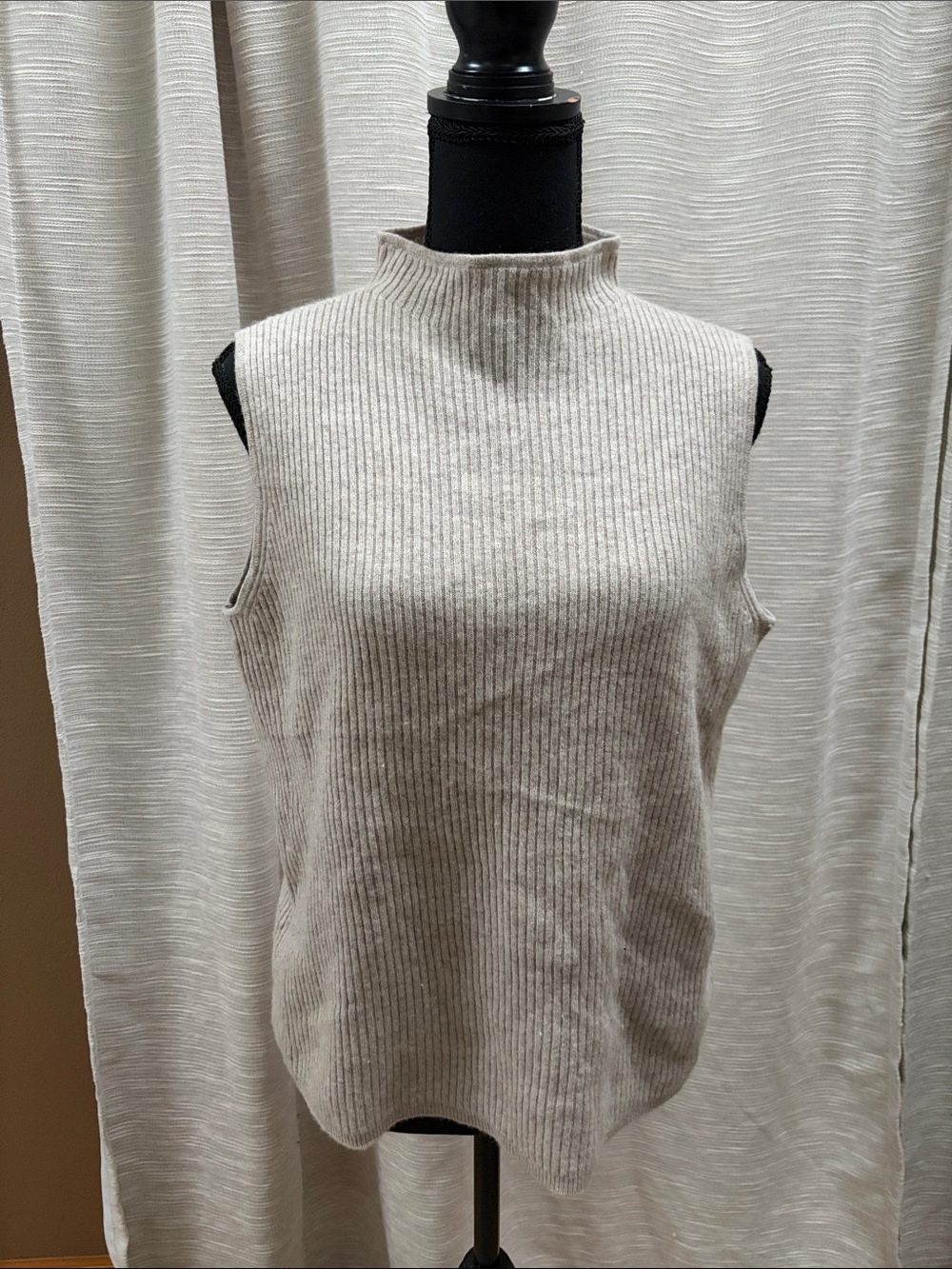 Halston Ribbed Mock Neck Sleeveless Sweater - Cream